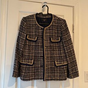 Like new Leilian Original tweet jacket